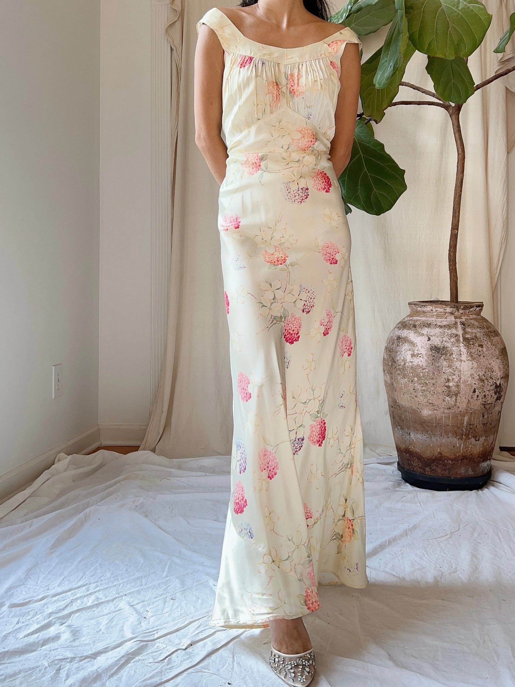 1930s 2-Piece Satin Floral Set - M