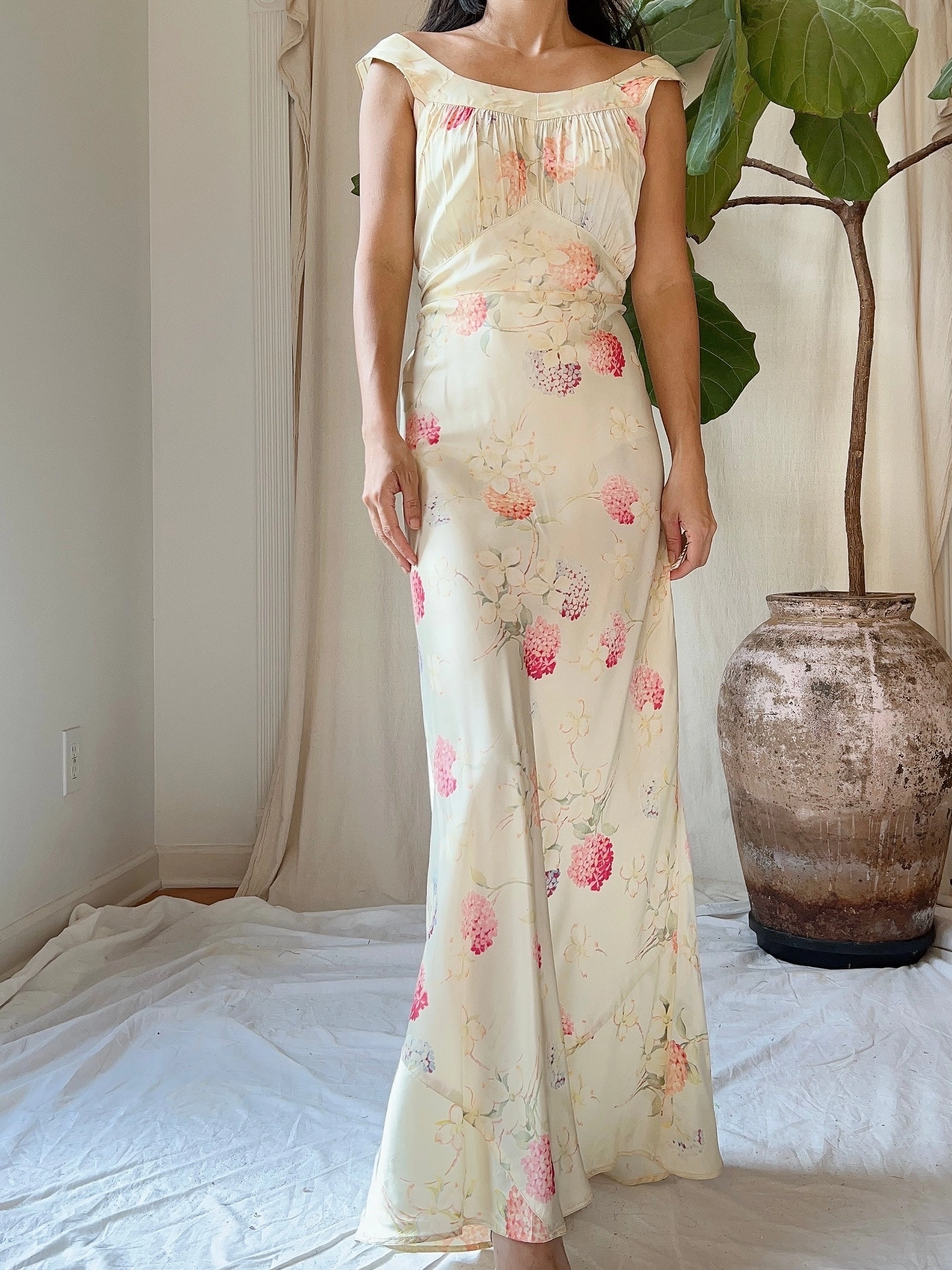 1930s 2-Piece Satin Floral Set - M