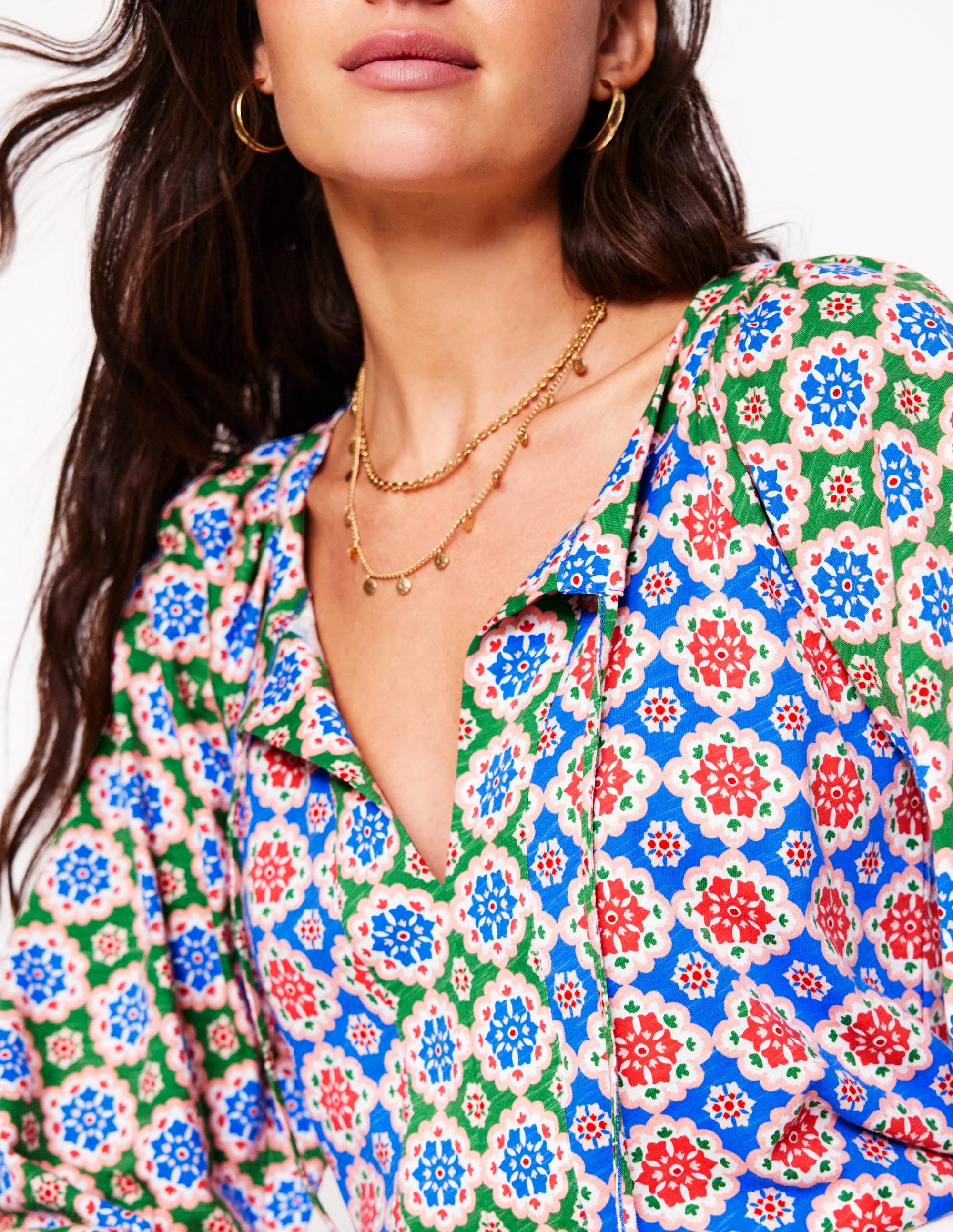 Blouson Sleeve Raglan Top-Bloom Geo