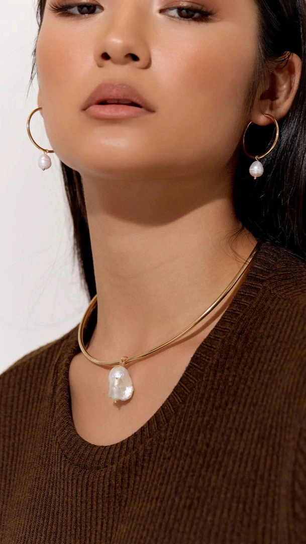 Freshwater Pearl Drop Midi Hoops - Gold