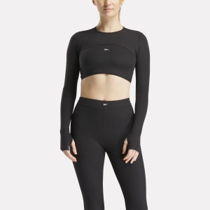 Q1 Studio Basics Shrug Black
