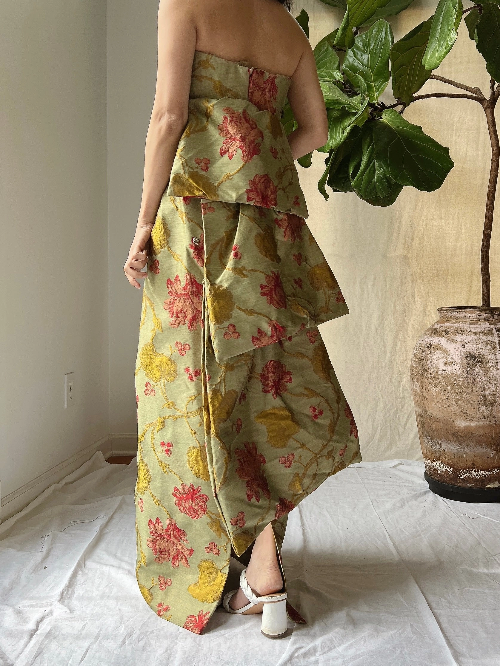 Vintage Olive Silk Brocade Tapestry Gown - M